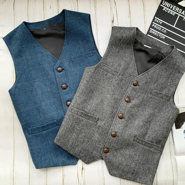 Luigi™ - Smart men's vest for a refined look